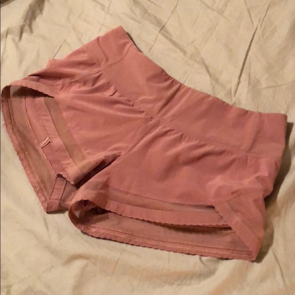 Lululemon special speed up shorts